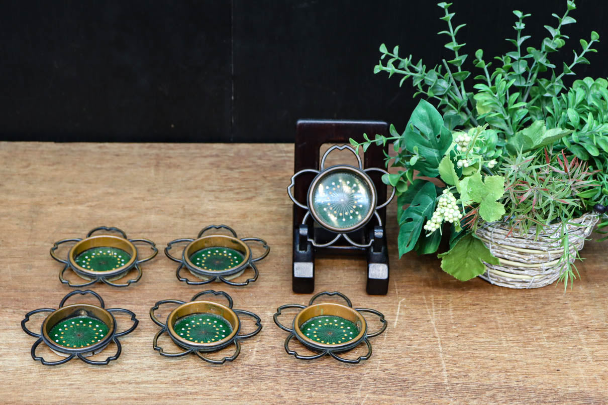 古美術品◼️蔵からかなりステキな深い緑色の可愛らしい四角い陶器が出て来ました、 古美術品◼️蔵からかなりステキな深い緑色の可愛らしい四角い陶器が