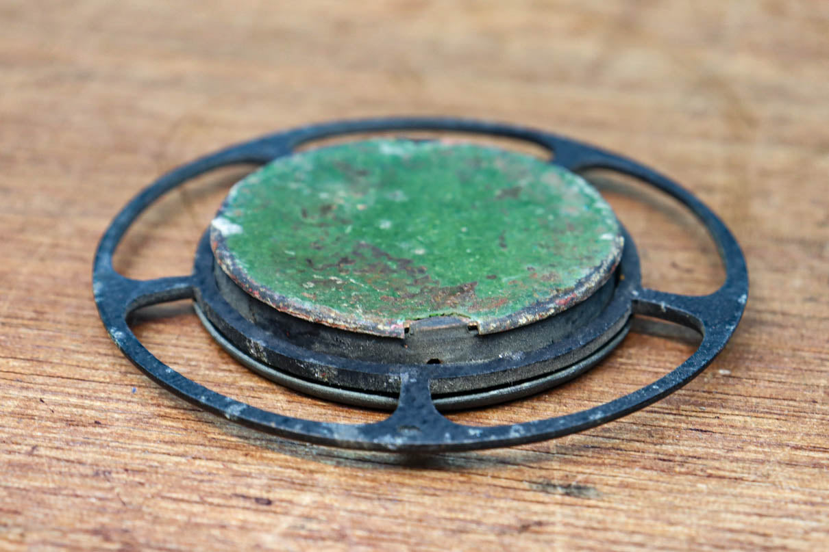 菊や松を描いた美しい七宝引き手金具　DC8019　在庫14個