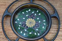 菊や松を描いた美しい七宝引き手金具　DC8019　在庫14個