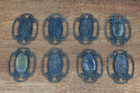 シンプルでモダンなデザインの引手金具　DC8021　在庫8個