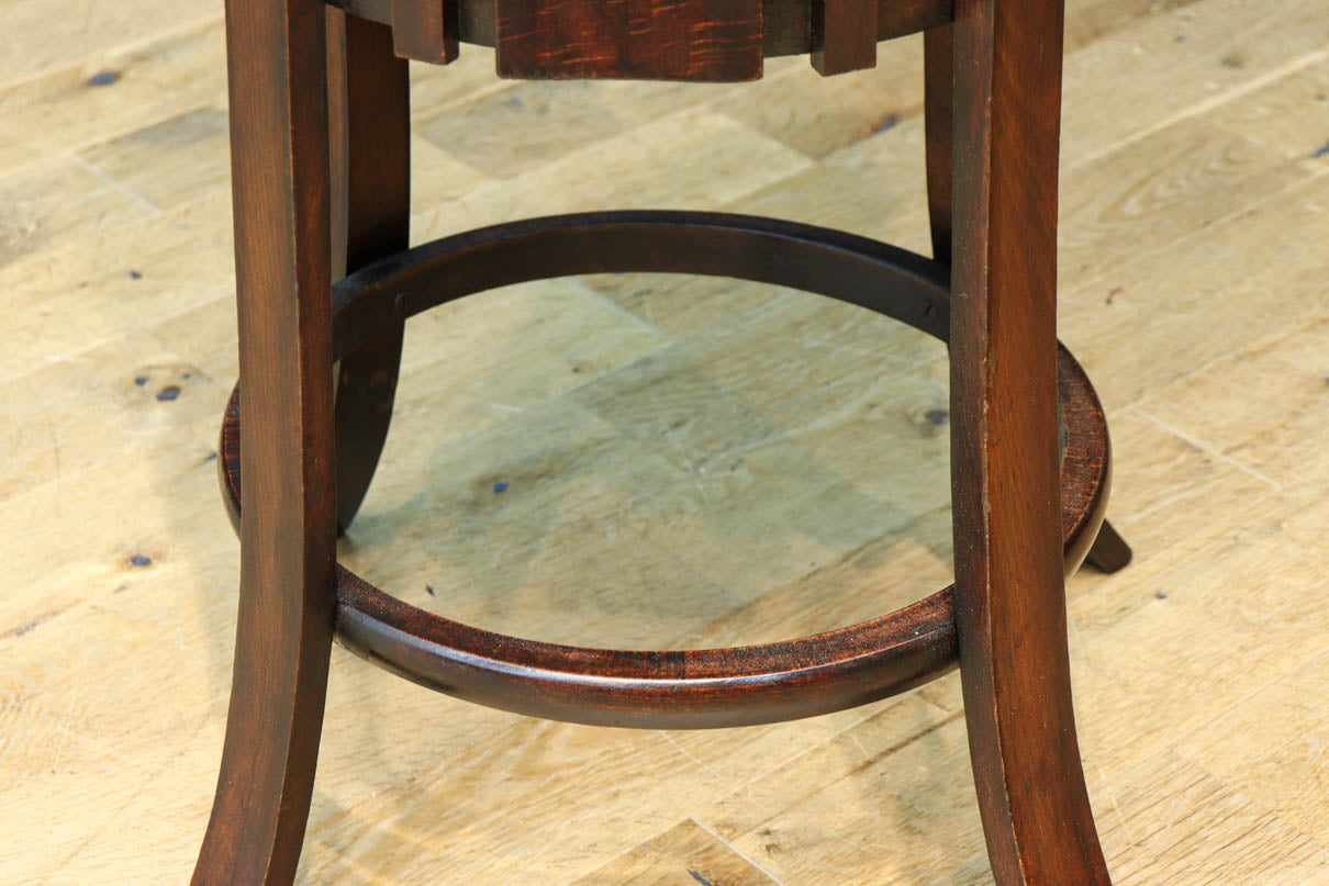 Antique tools DC8023