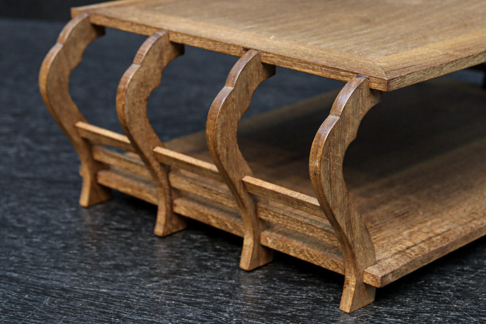 Antique tools DC8027