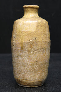 素朴な味わいの徳利　DC8034ab　在庫(a:1 b:0)個