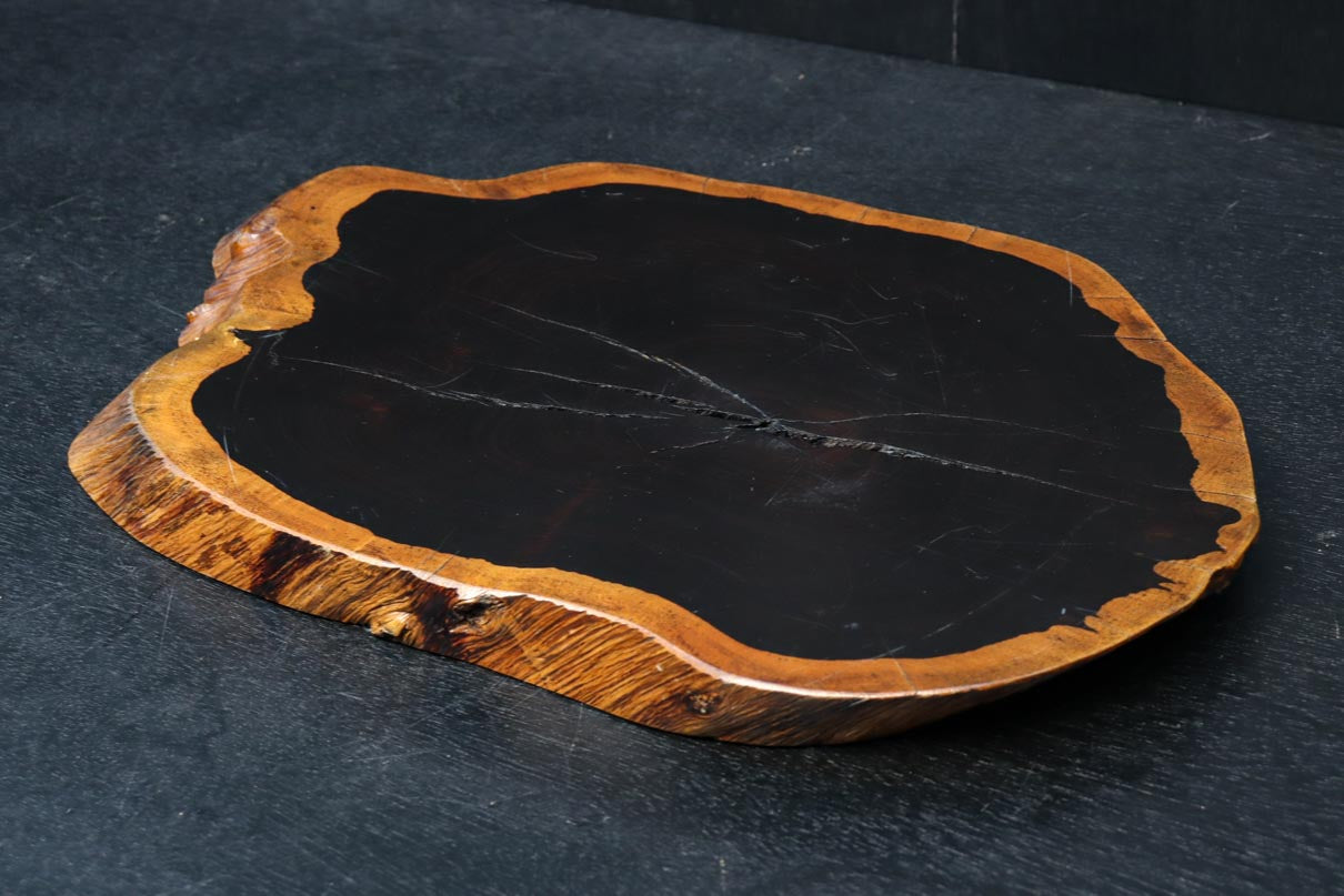 自然の風合いを残した切り株の敷板　DC8035