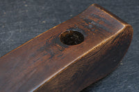 漢数字の「一」を思わせる自在鉤の横木　DC8042