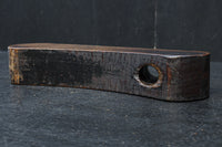 漢数字の「一」を思わせる自在鉤の横木　DC8042