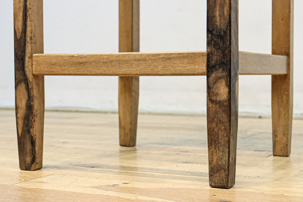 Antique tools DC8054