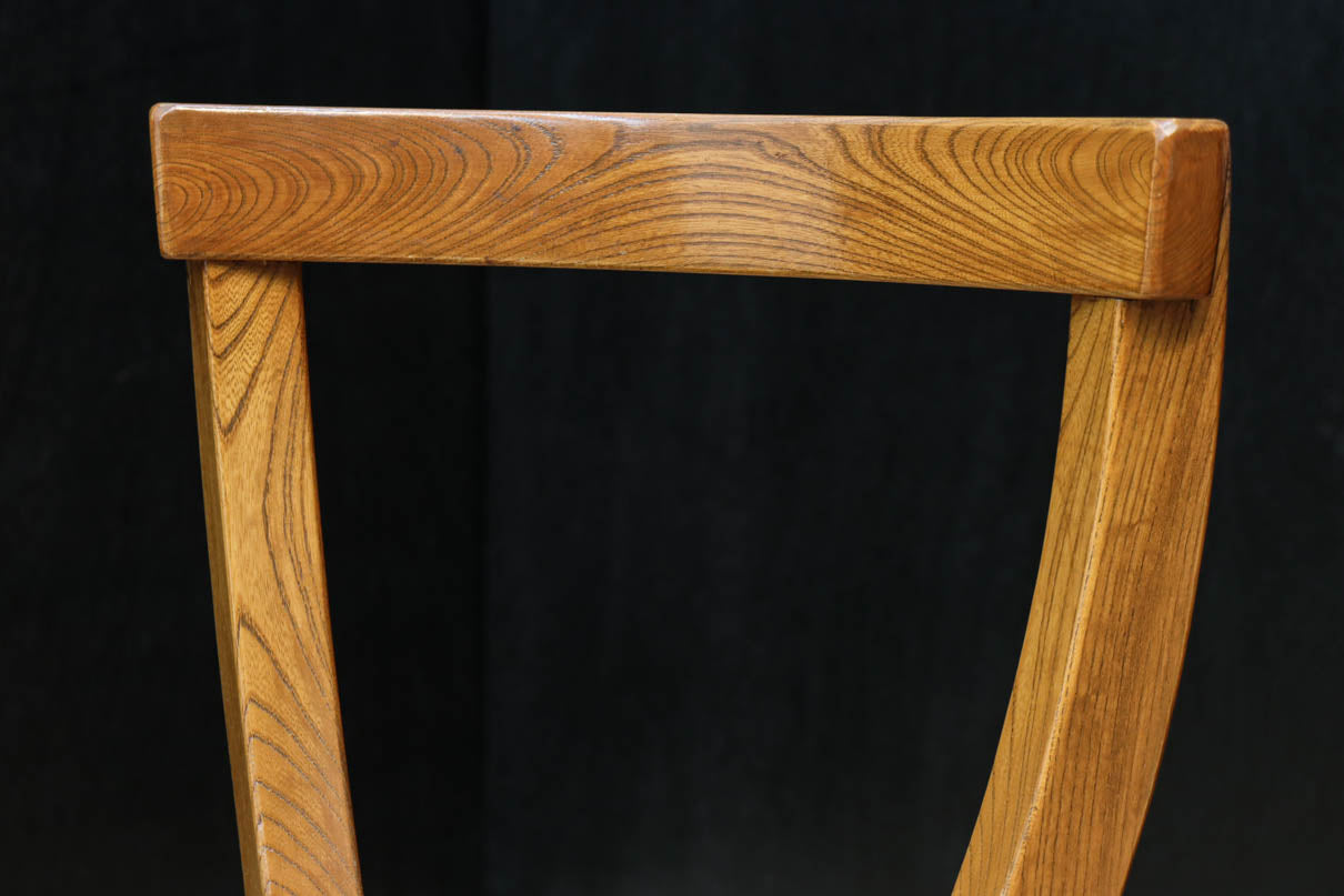 レトロで優しい風合いのアンティークチェア DC8055 在庫1脚 – 古