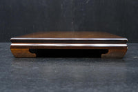 明るい色合いに優雅な杢目が浮かぶ置台　DC8058