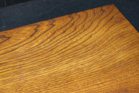 明るい色合いに優雅な杢目が浮かぶ置台　DC8058