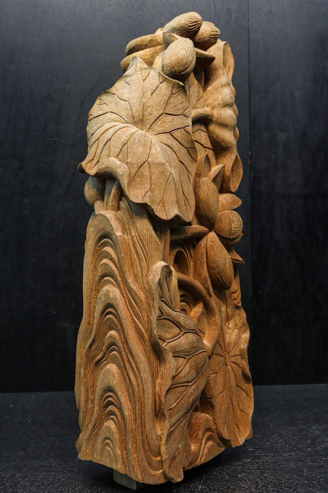 蓮の葉と花を優雅に描いた梁飾り　DC8073ab　在庫(a:1 b:1)枚