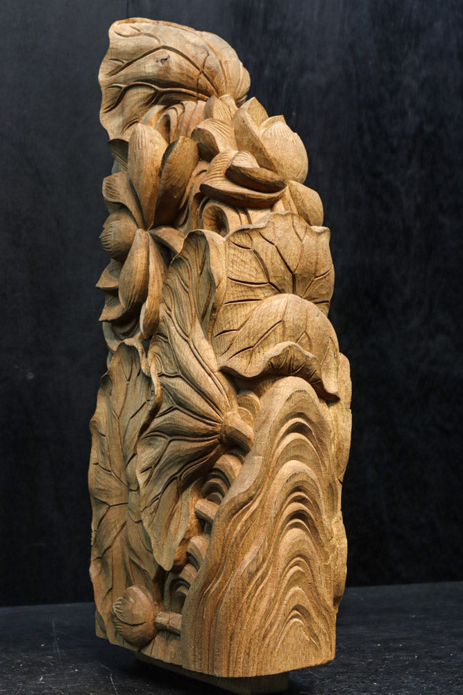 蓮の葉と花を優雅に描いた梁飾り　DC8073ab　在庫(a:1 b:1)枚