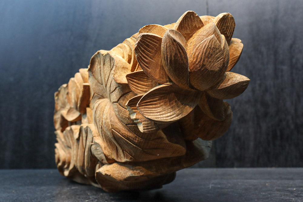 蓮の葉と花を優雅に描いた梁飾り　DC8073ab　在庫(a:1 b:1)枚