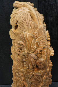 菊の花が美しく咲き誇る彫刻梁飾り　DC8074a