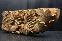 菊の葉と花が細やかに彫り描かれた彫刻梁飾り　DC8074bc　在庫(b:1 c:1)枚