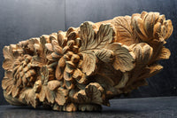 菊の葉と花が細やかに彫り描かれた彫刻梁飾り　DC8074bc　在庫(b:1 c:1)枚