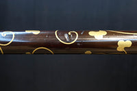 極上!! 黒漆に蒔絵が絢爛優美な組み立て式衣桁　DC8077