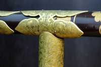 極上!! 黒漆に蒔絵が絢爛優美な組み立て式衣桁　DC8077