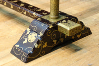 極上!! 黒漆に蒔絵が絢爛優美な組み立て式衣桁　DC8077