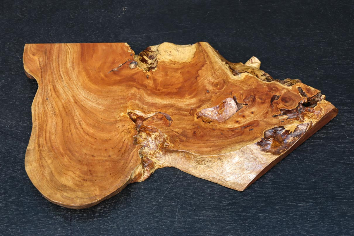 切株の自然な風合いを活かした敷板　DC8080