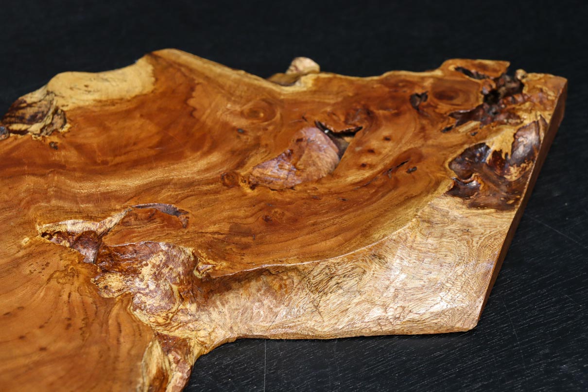 切株の自然な風合いを活かした敷板　DC8080