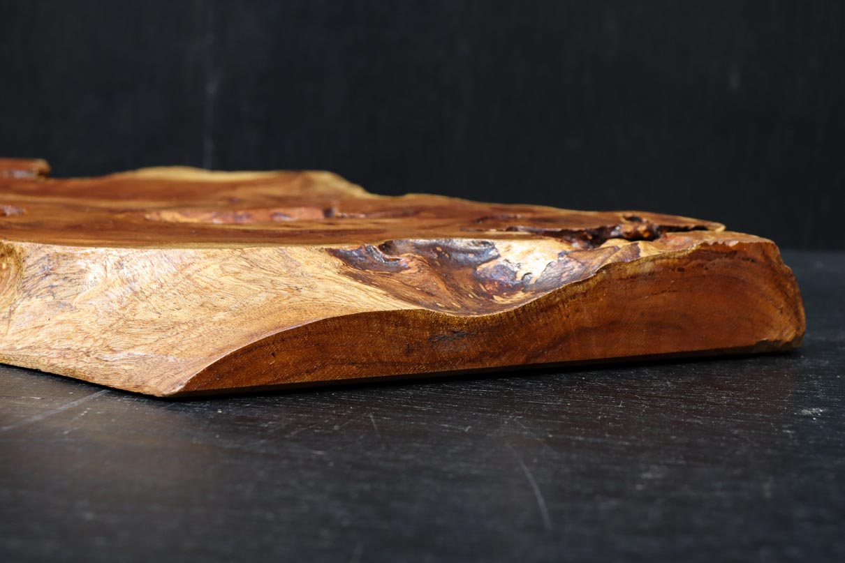 切株の自然な風合いを活かした敷板　DC8080