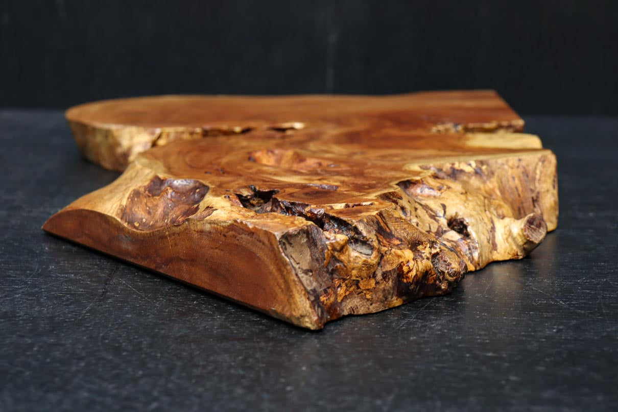 切株の自然な風合いを活かした敷板　DC8080