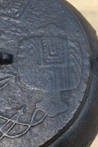 小槌や松の絵柄で縁起を担ぐ小さめサイズの消壺　DC8084