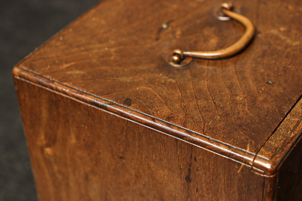 極小サイズ!! 上質な造りの上品な小引き出し　DC8086