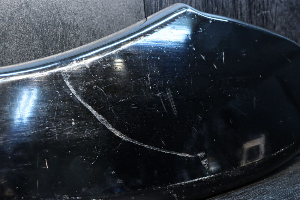 鯉をモチーフにした朱漆の長盆　DC8089