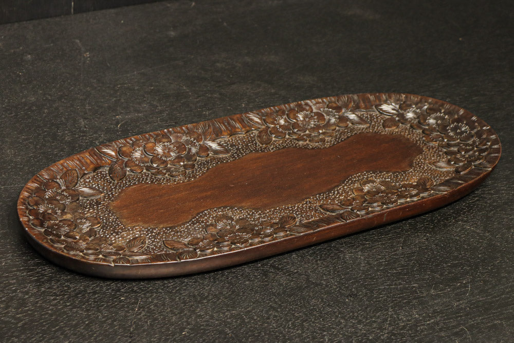軽井沢彫の艶やかな質感の楕円形の盆 DC8091 – 古福庵 [ KOFUKUAN