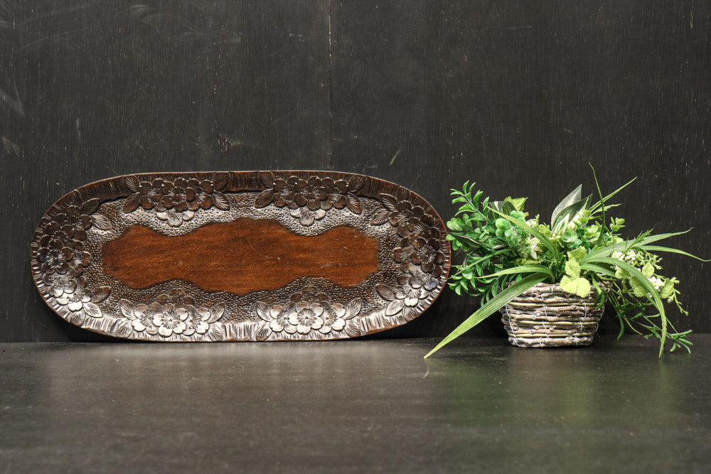 軽井沢彫の艶やかな質感の楕円形の盆 DC8091 – 古福庵