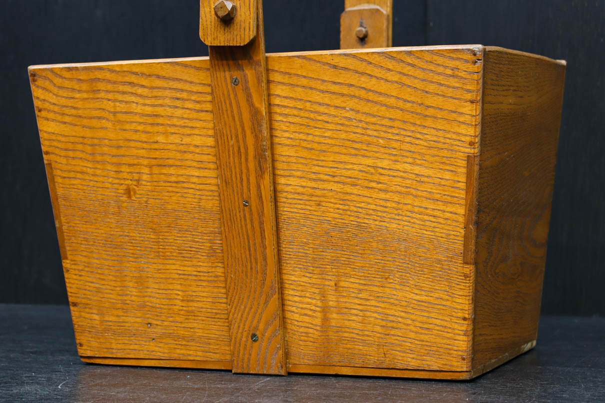 Antique tools DC8093