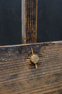 古色の風合い溢れる持ち手付き(折畳み式)炭入れ　DC8094