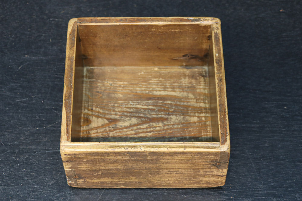 Antique tool (Gogo-Masu) DC8098abc