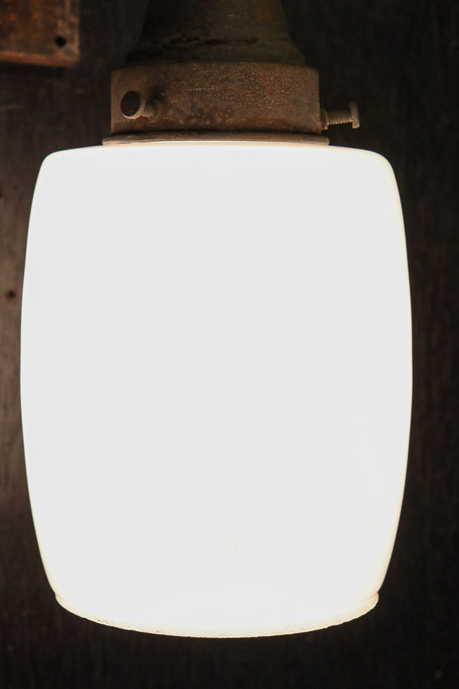 梅の透かし模様で和の趣きあるブラケット　DC8107