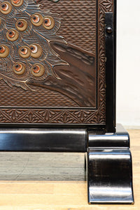 極上!! 雅な色彩で孔雀と鷹を描いた気品漂う衝立　DC8109