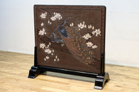 極上!! 雅な色彩で孔雀と鷹を描いた気品漂う衝立　DC8109