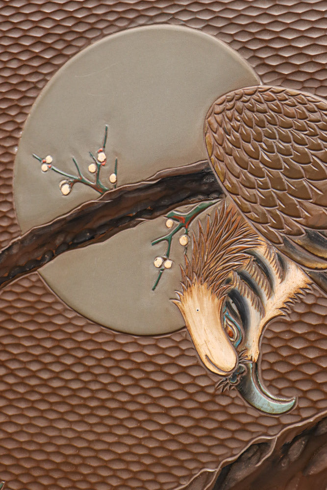 極上!! 雅な色彩で孔雀と鷹を描いた気品漂う衝立　DC8109