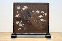 極上!! 雅な色彩で孔雀と鷹を描いた気品漂う衝立　DC8109