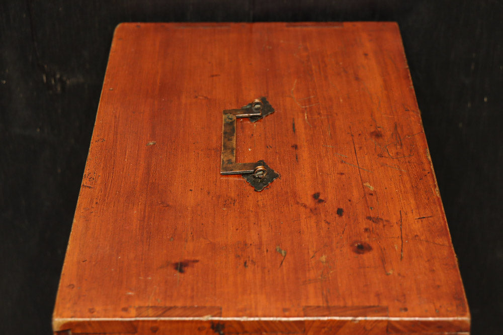 優美な杢目で華やかな針箱　DC8118