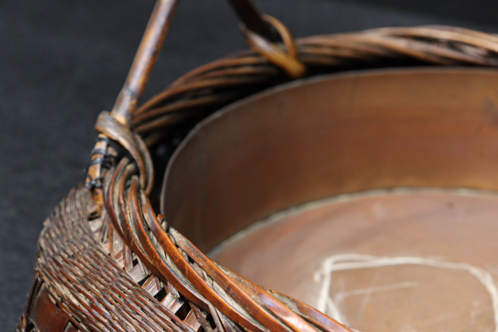 空間を上品に飾り立ててくれる花カゴ　DC8129