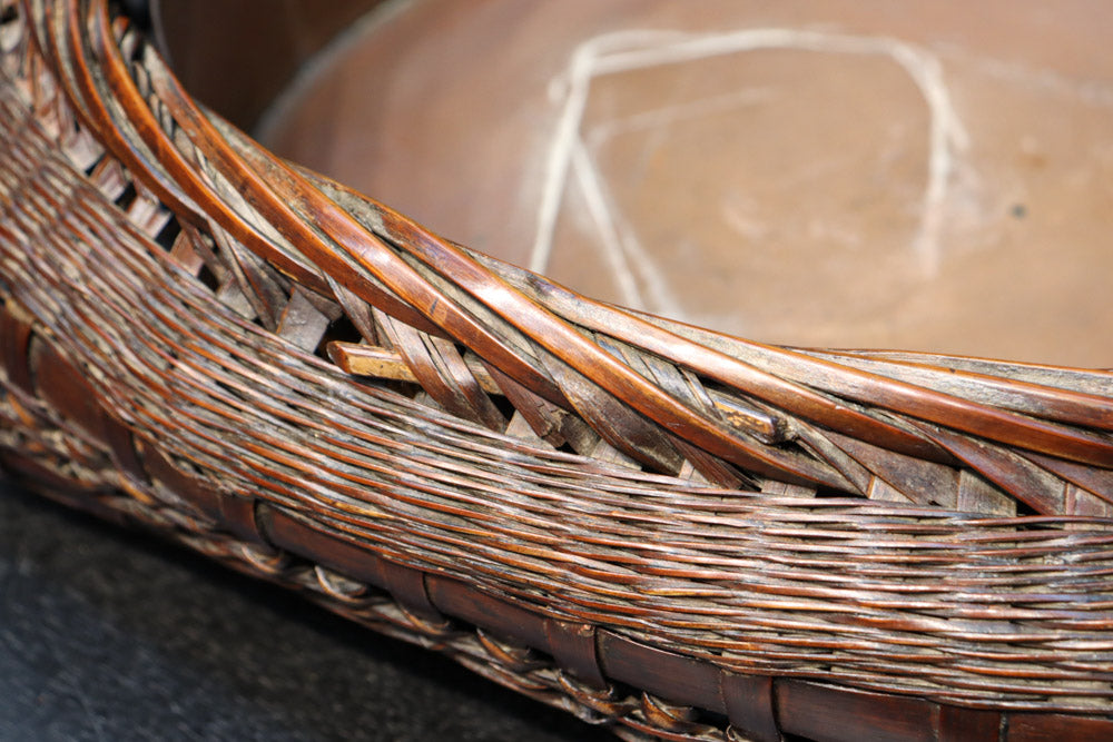 空間を上品に飾り立ててくれる花カゴ　DC8129