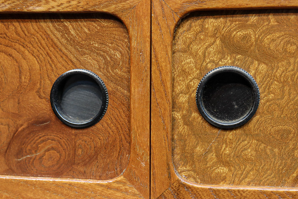 4枚引き戸のごく小さな置き床　DC8134