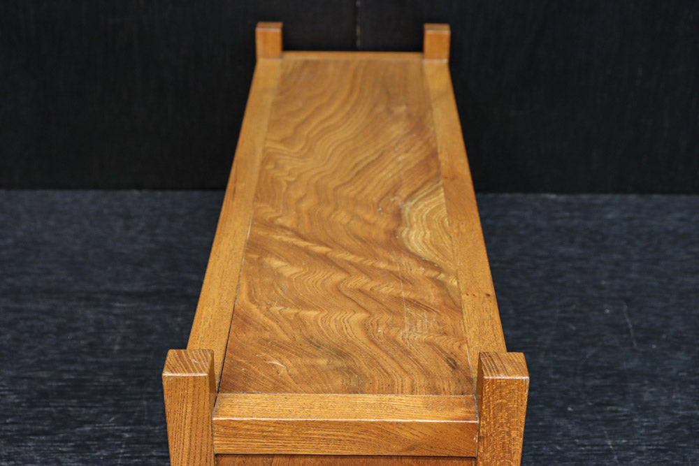 4枚引き戸のごく小さな置き床　DC8134