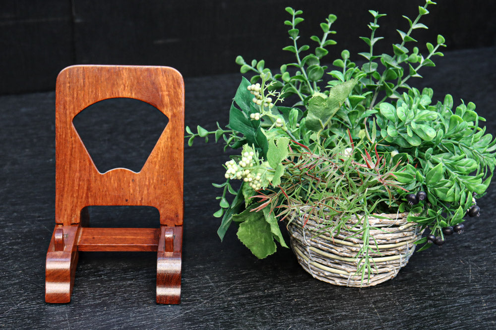 扇透かし模様が可愛らしい小型の皿立て DC8136 – 古福庵