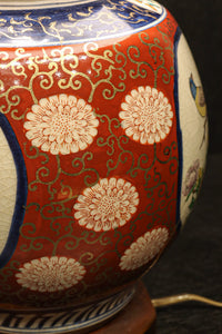 色絵錦手の華やかな彩りのスタンドライト　DC8138