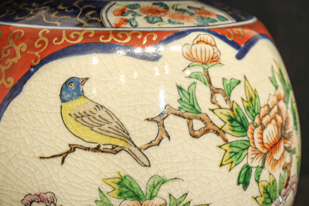 色絵錦手の華やかな彩りのスタンドライト　DC8138