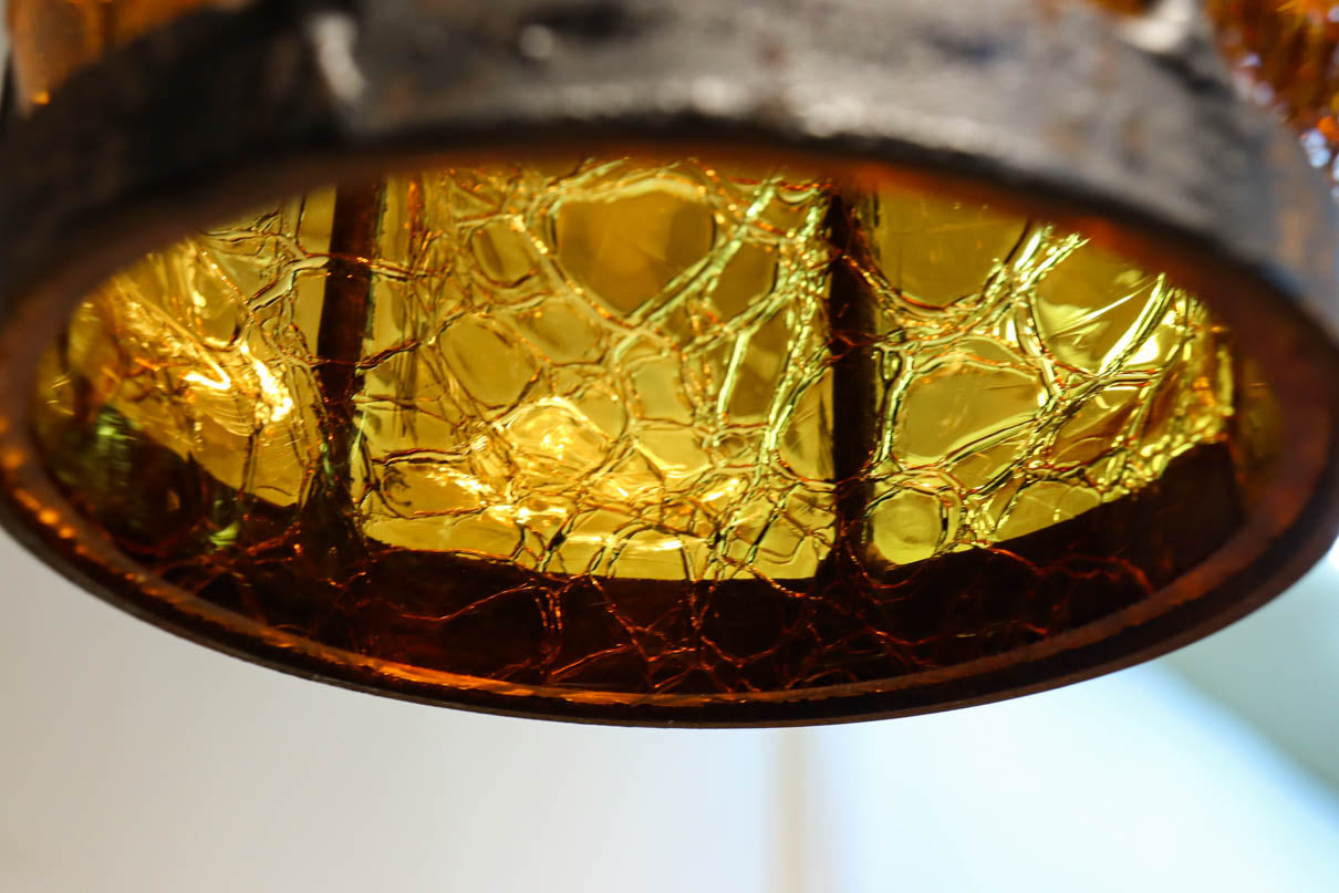 アンバーガラスが温かな輝きを放つ電笠　DC8143　在庫3個