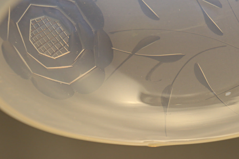 【ご精算用】オパールセントに大輪のお花の透かし模様が優雅に浮かぶ電笠　DC8146